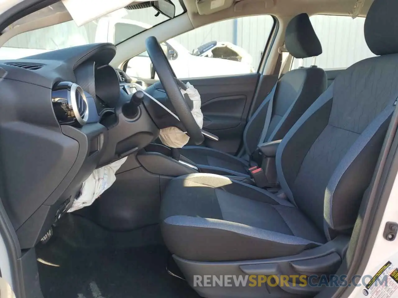 7 fotografías del automóvil dañado 3N1CN8EV8SL816741 NISSAN VERSA 2025