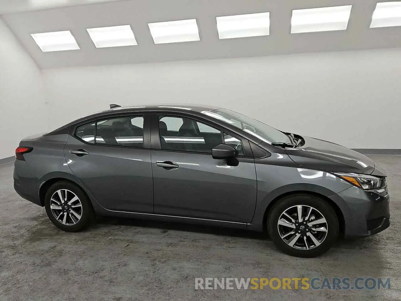 4 fotografías del automóvil dañado 3N1CN8EVXSL827563 NISSAN VERSA 2025