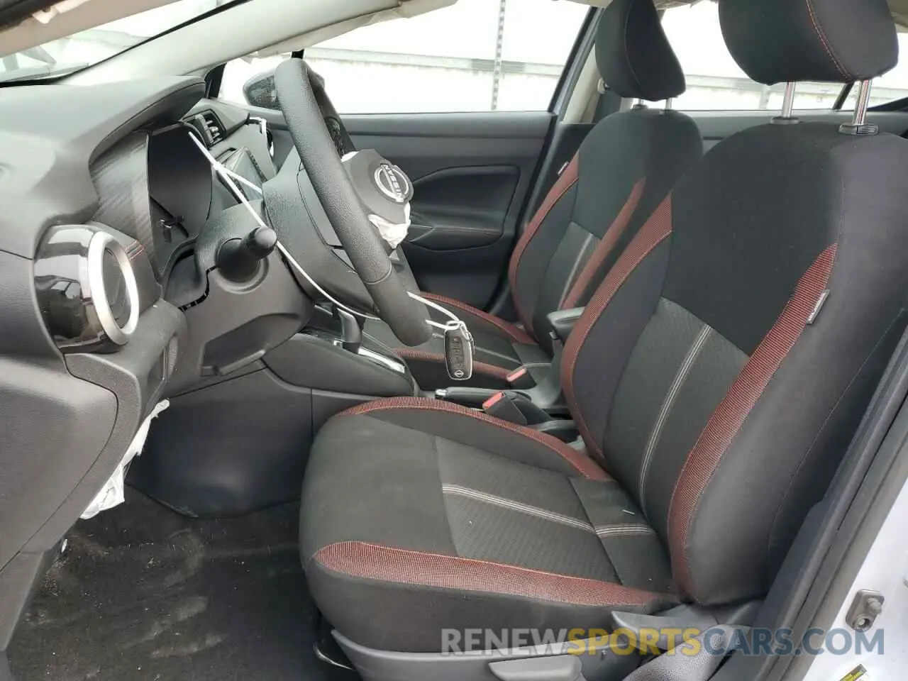 7 fotografías del automóvil dañado 3N1CN8FV0SL812889 NISSAN VERSA 2025