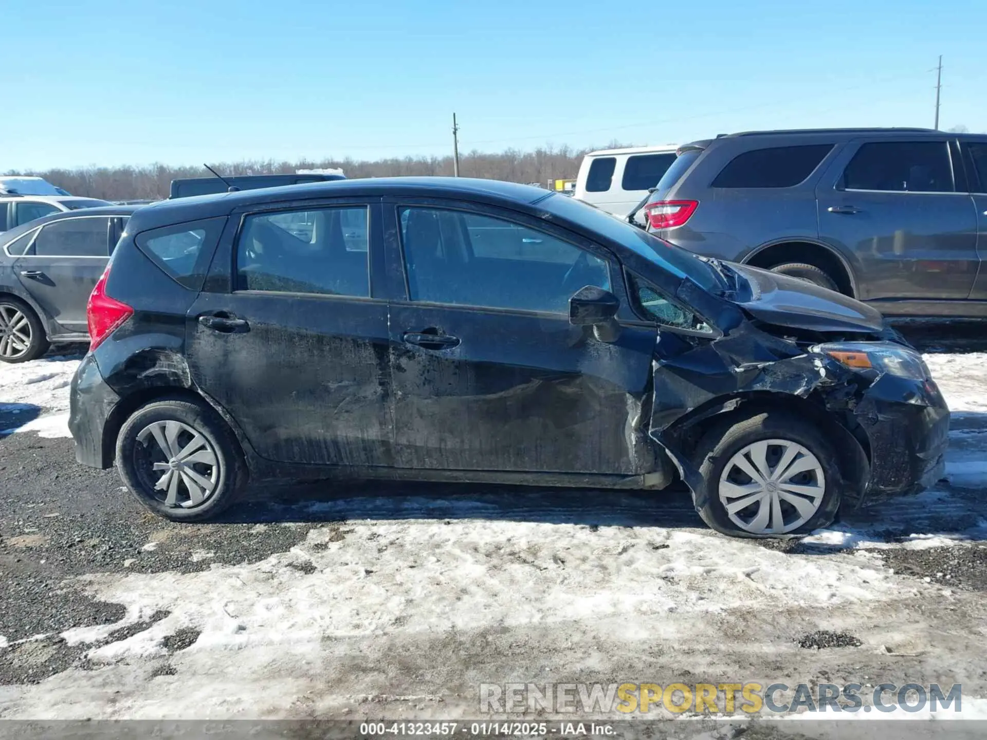13 fotografías del automóvil dañado 3N1CE2CP1KL365279 NISSAN VERSA NOTE 2019