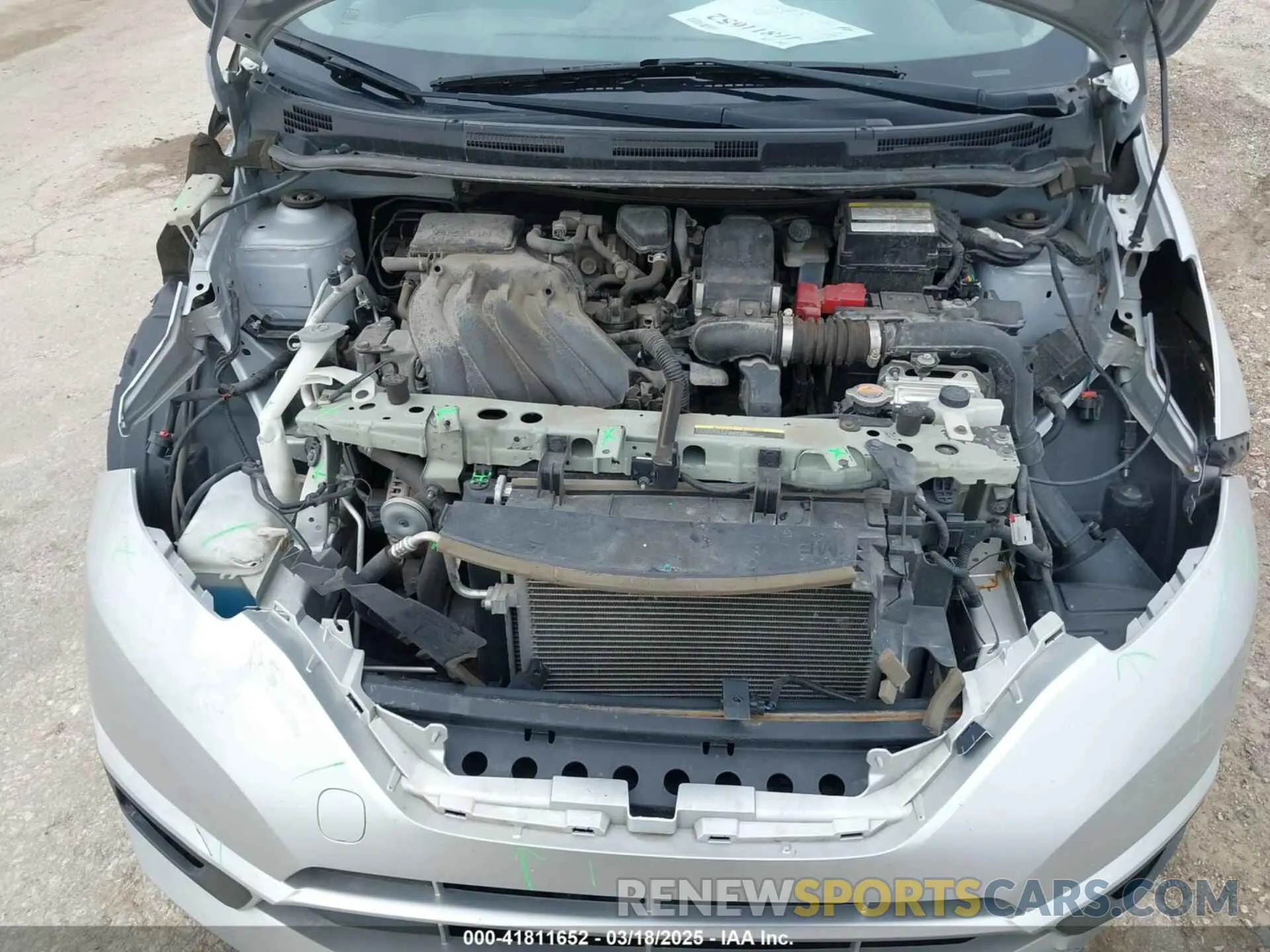 10 fotografías del automóvil dañado 3N1CE2CP3KL363503 NISSAN VERSA NOTE 2019