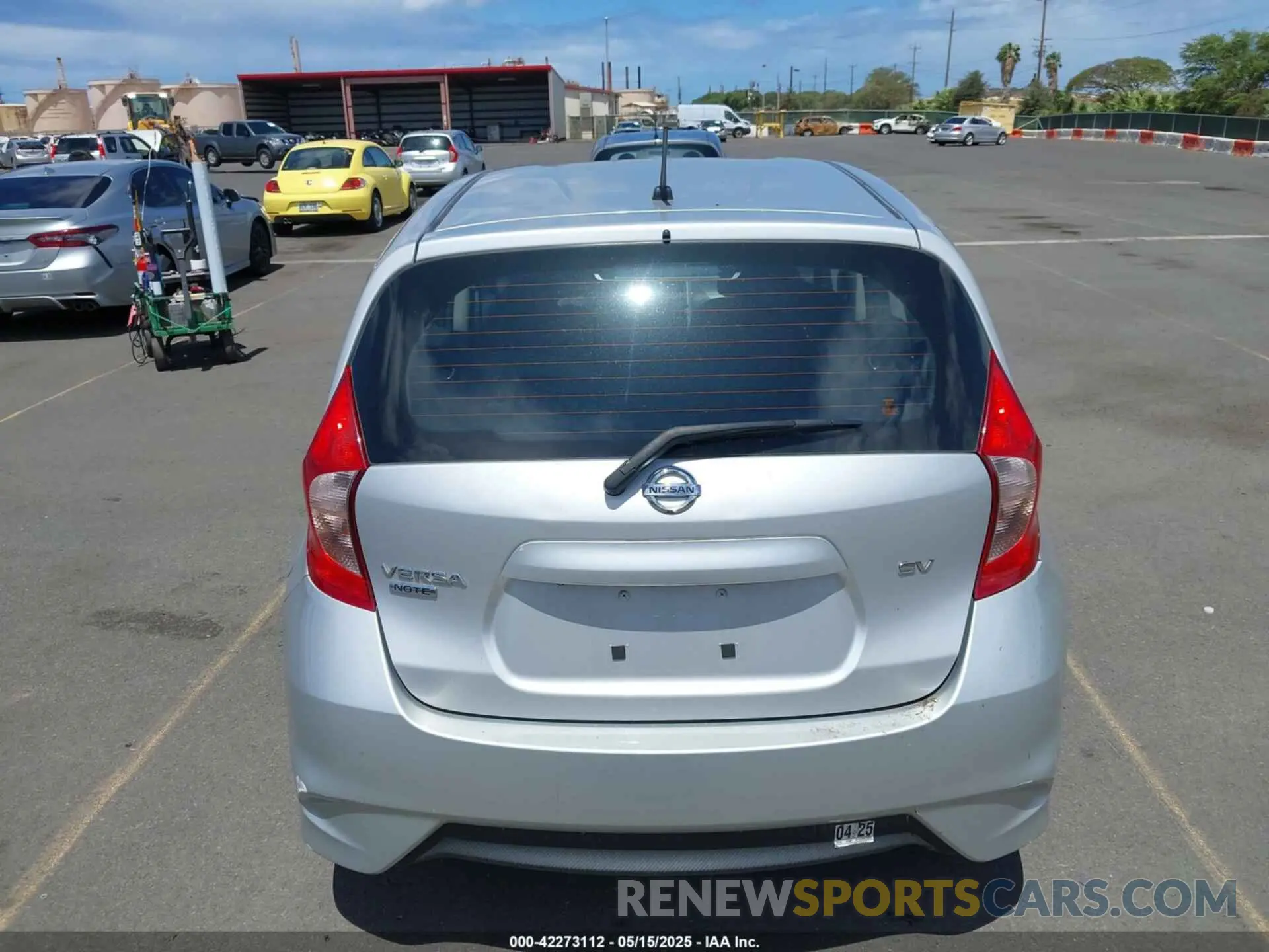 16 fotografías del automóvil dañado 3N1CE2CP6KL365052 NISSAN VERSA NOTE 2019