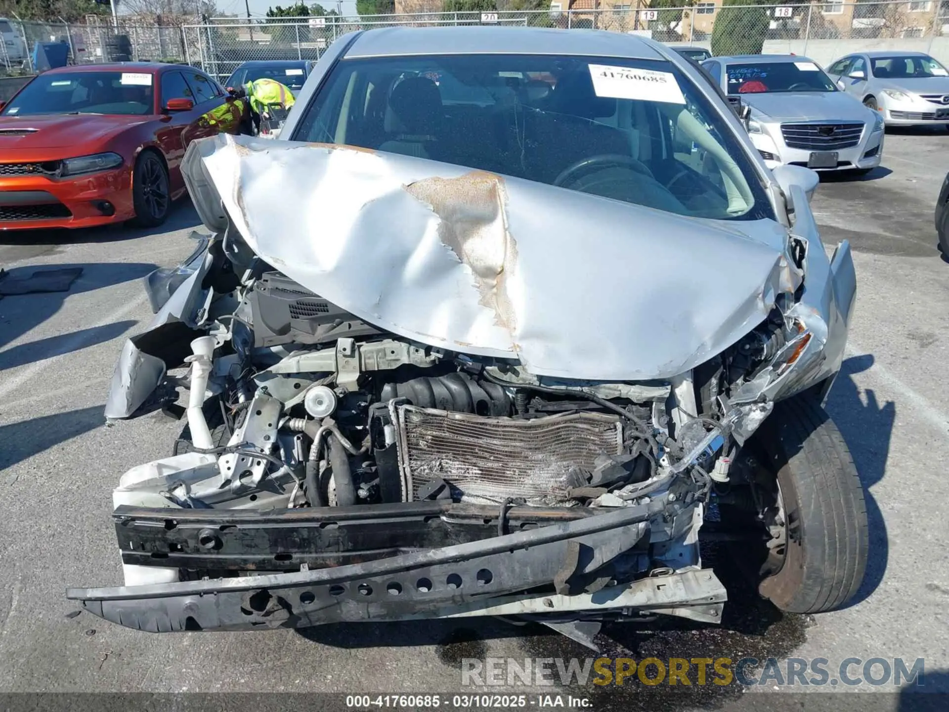 12 fotografías del automóvil dañado 3N1CE2CP9KL360038 NISSAN VERSA NOTE 2019
