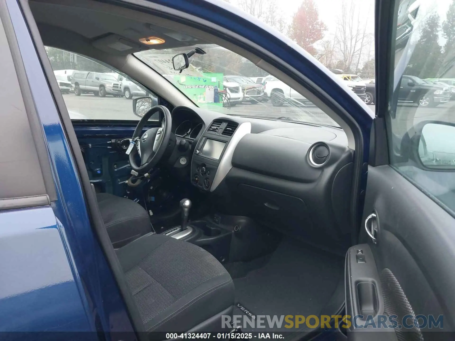 5 fotografías del automóvil dañado 3N1CN7AP2KL810791 NISSAN VERSA SEDAN 2019