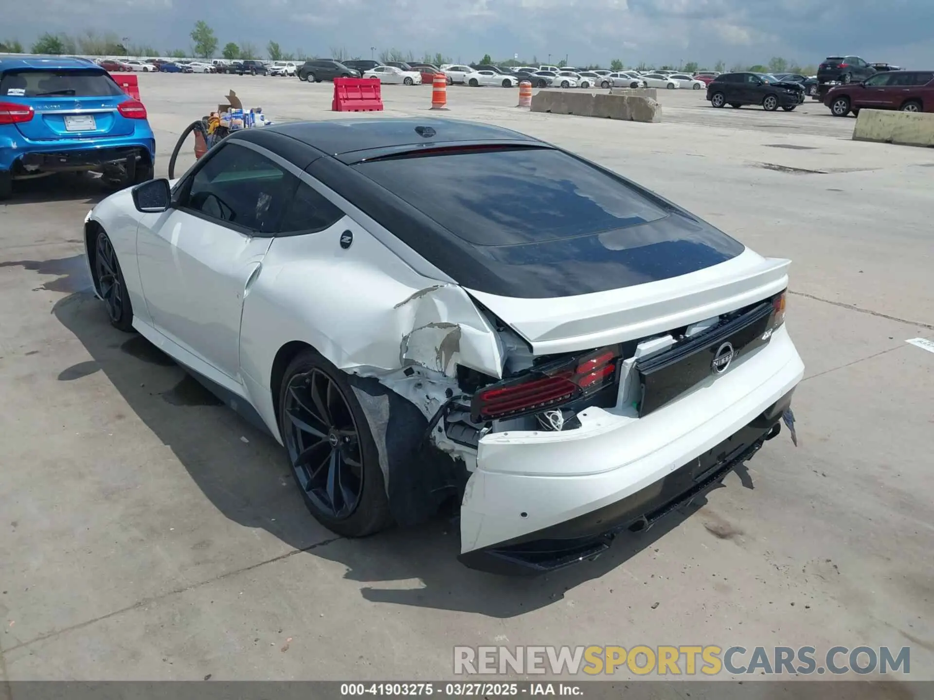 3 fotografías del automóvil dañado JN1BZ4BH1RM361447 NISSAN Z 2024