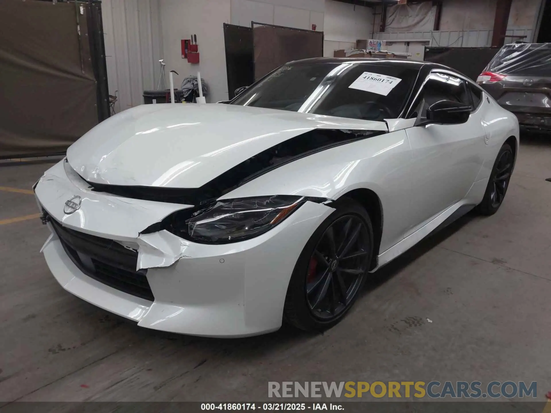 2 fotografías del automóvil dañado JN1BZ4BH9RM364239 NISSAN Z 2024