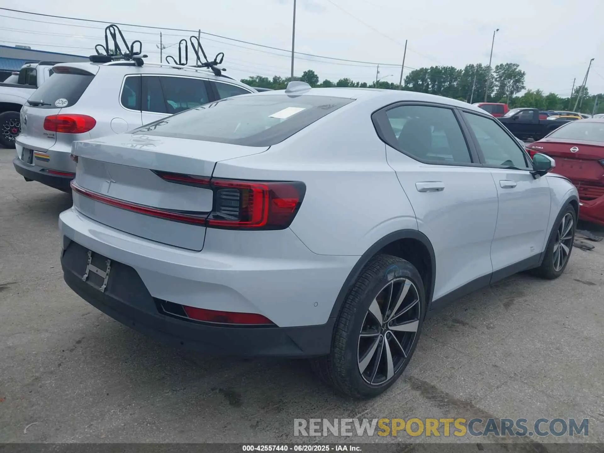 4 fotografías del automóvil dañado LPSED3KA5NL066821 POLESTAR 2 2022
