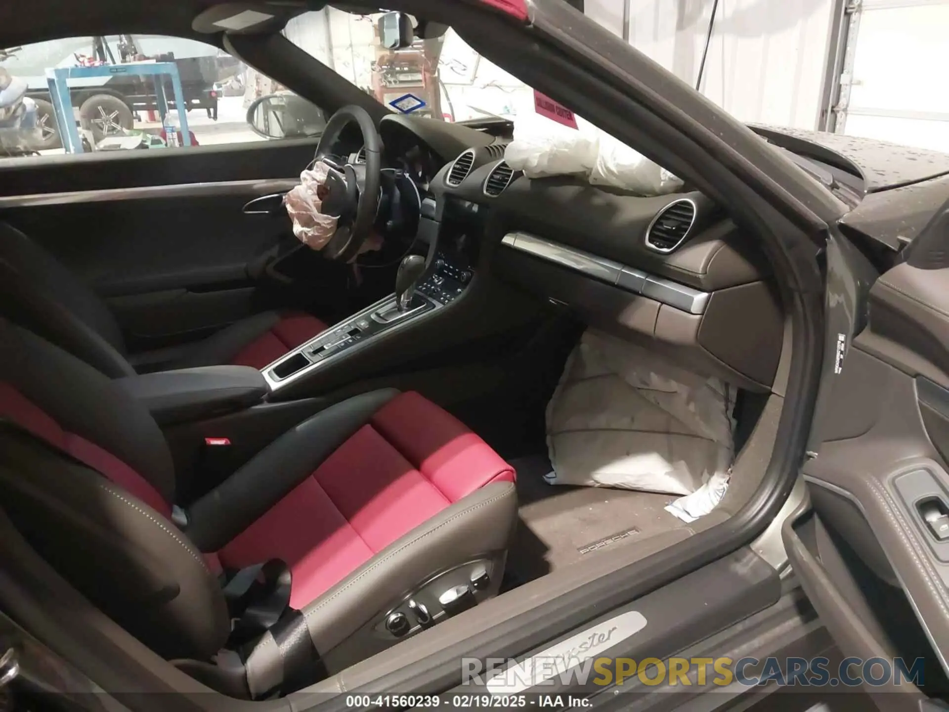 5 fotografías del automóvil dañado WP0CA2A89SK212378 PORSCHE 718 BOXSTER 2025