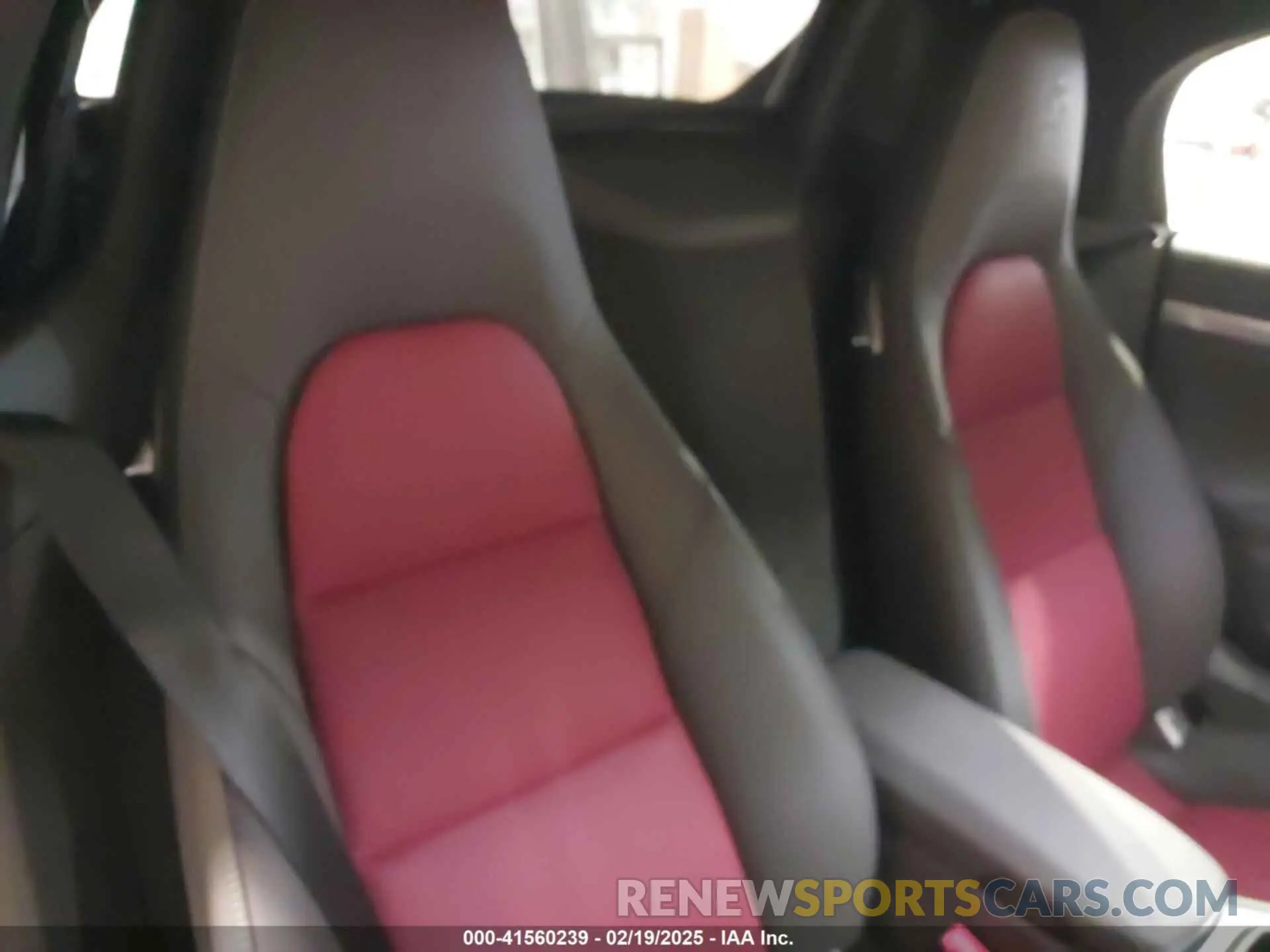 8 fotografías del automóvil dañado WP0CA2A89SK212378 PORSCHE 718 BOXSTER 2025