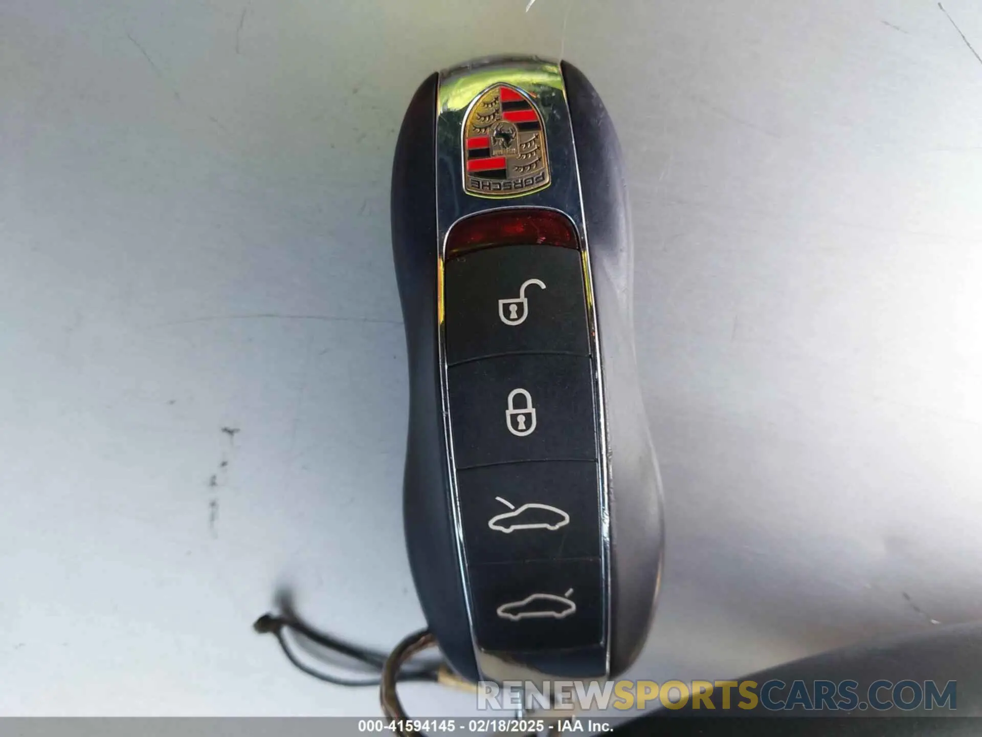 11 fotografías del automóvil dañado WP0AA2A81KS260125 PORSCHE 718 CAYMAN 2019