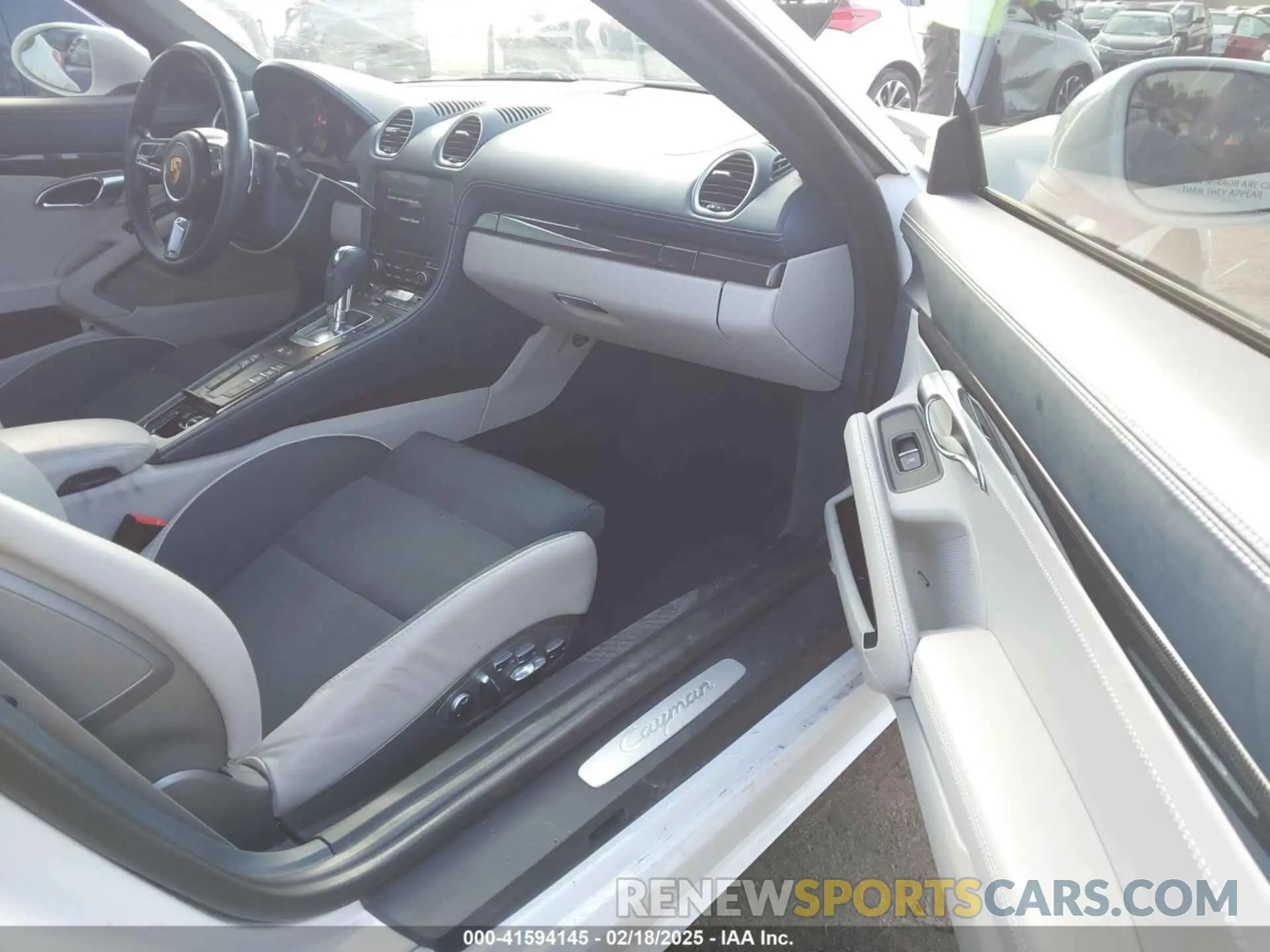 5 fotografías del automóvil dañado WP0AA2A81KS260125 PORSCHE 718 CAYMAN 2019