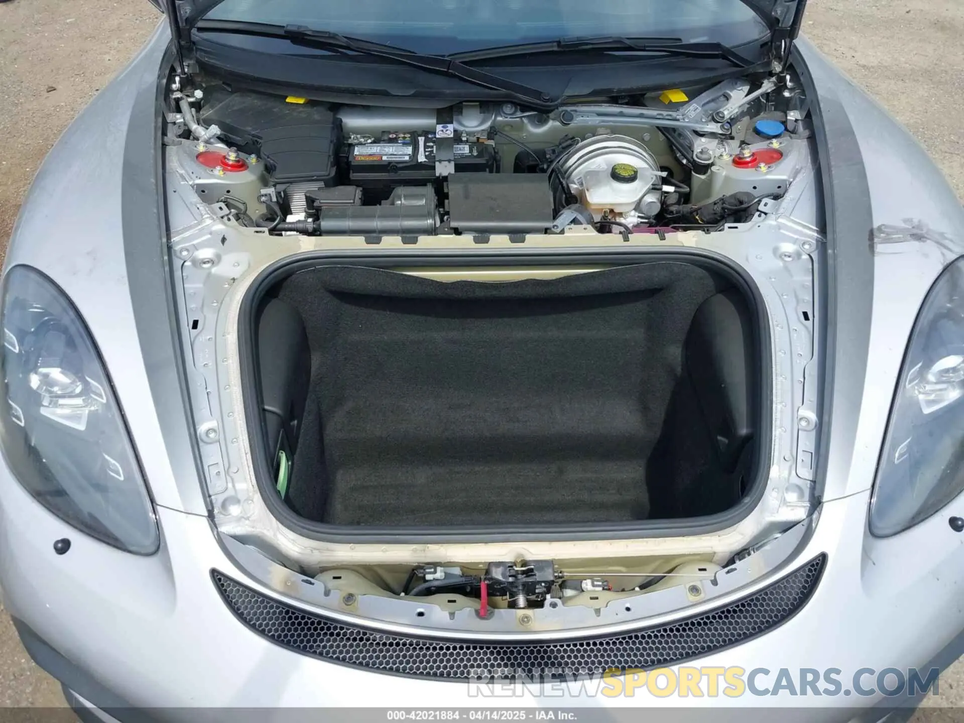 10 fotografías del automóvil dañado WP0AC2A82LK289130 PORSCHE 718 CAYMAN 2020
