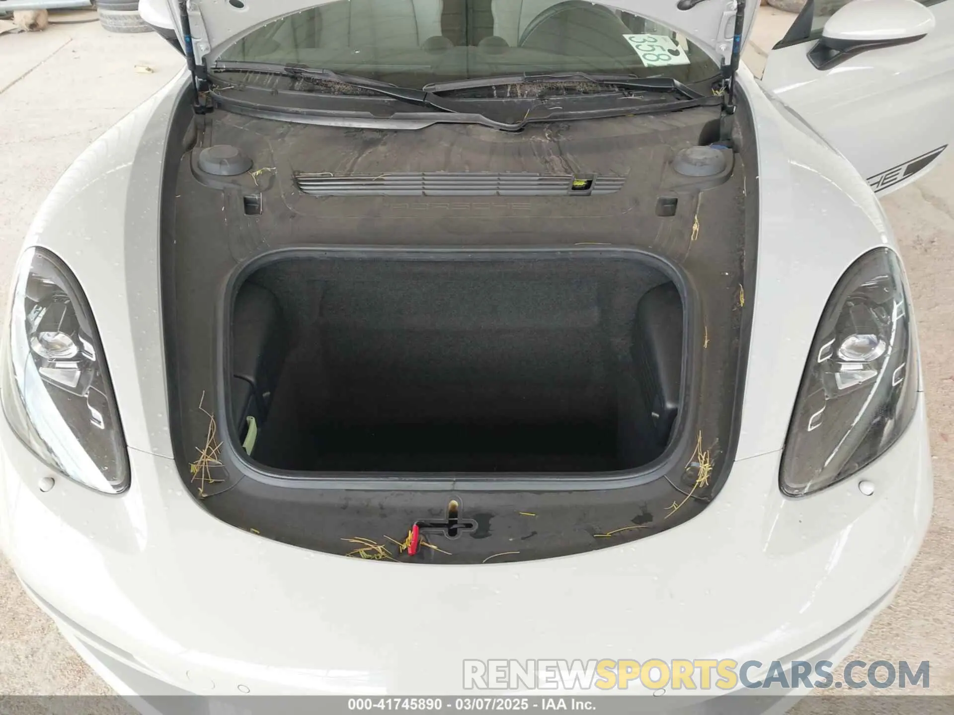 10 fotografías del automóvil dañado WP0AA2A83RK255017 PORSCHE 718 CAYMAN 2024