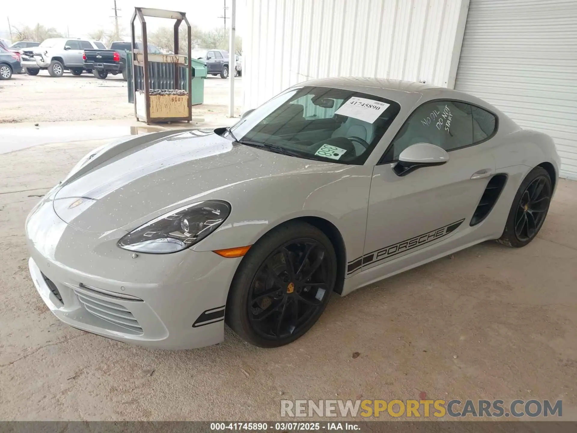 2 fotografías del automóvil dañado WP0AA2A83RK255017 PORSCHE 718 CAYMAN 2024