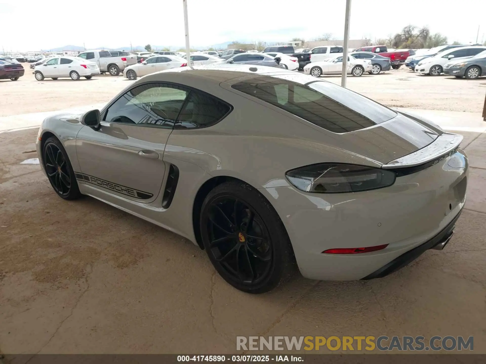 3 fotografías del automóvil dañado WP0AA2A83RK255017 PORSCHE 718 CAYMAN 2024