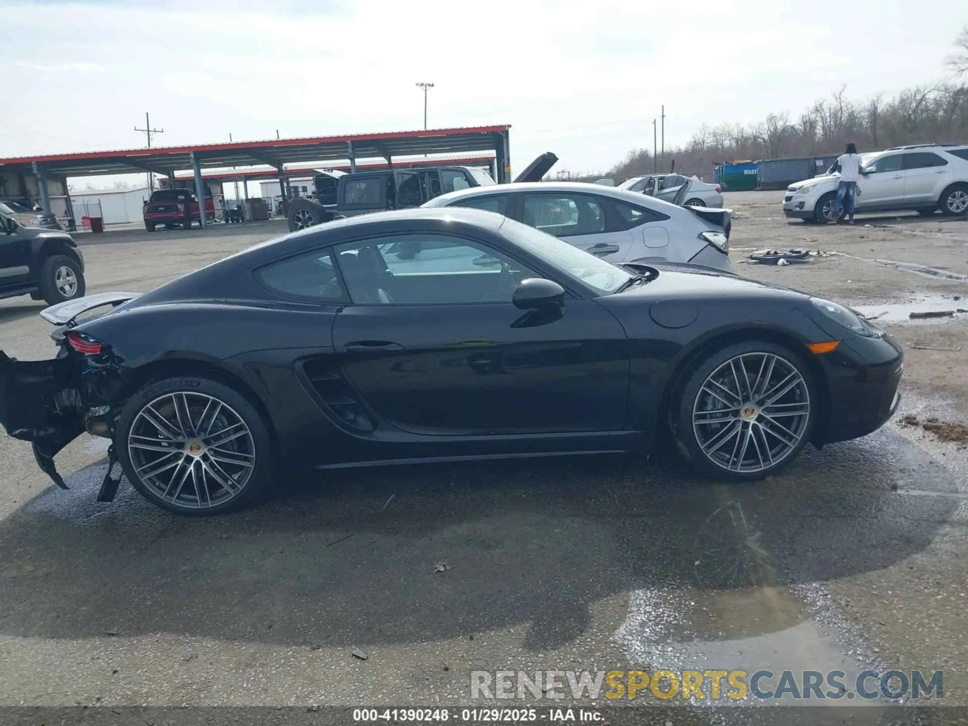 13 fotografías del automóvil dañado WP0AA2A89RK255443 PORSCHE 718 CAYMAN 2024
