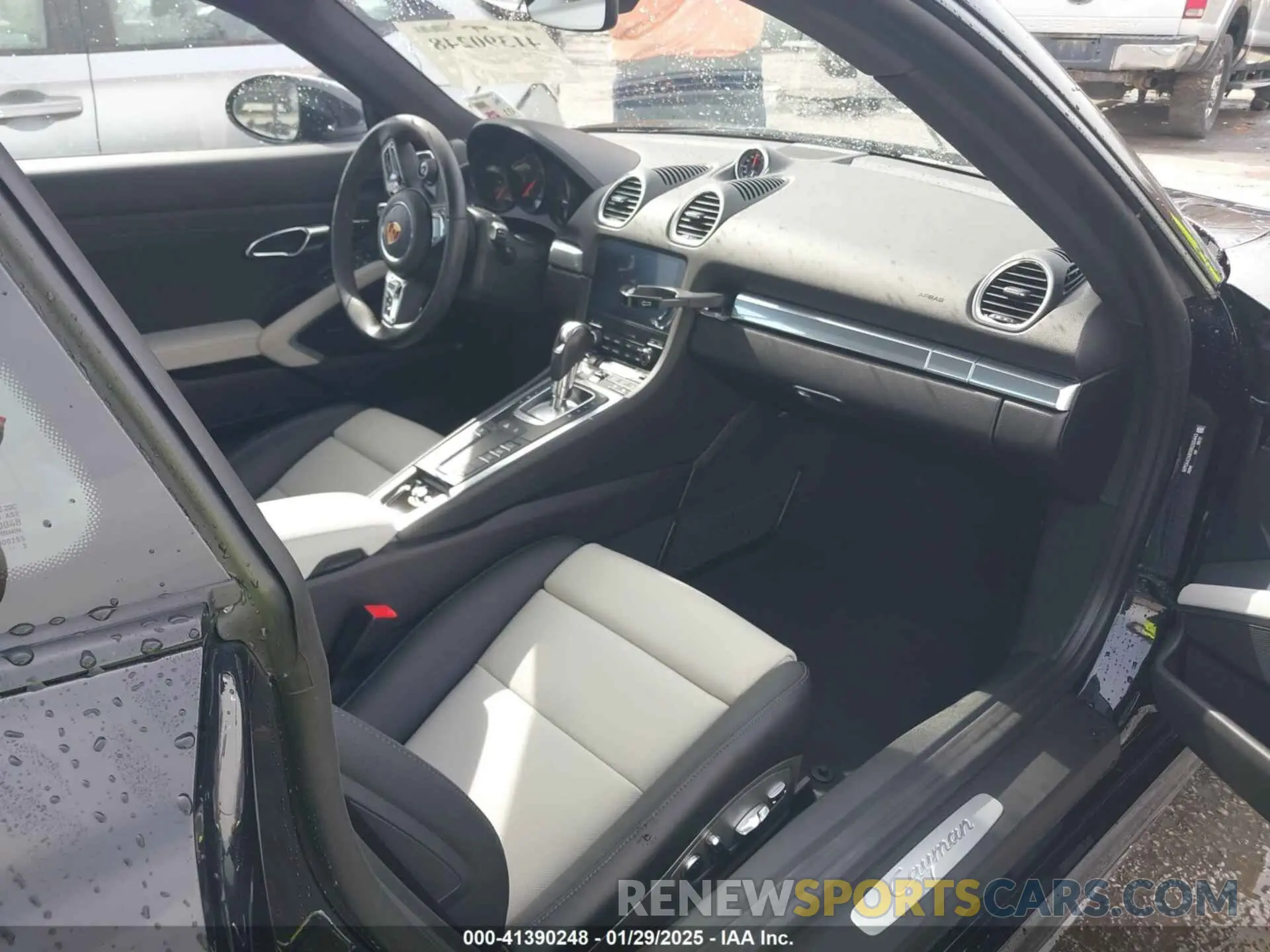 5 fotografías del automóvil dañado WP0AA2A89RK255443 PORSCHE 718 CAYMAN 2024