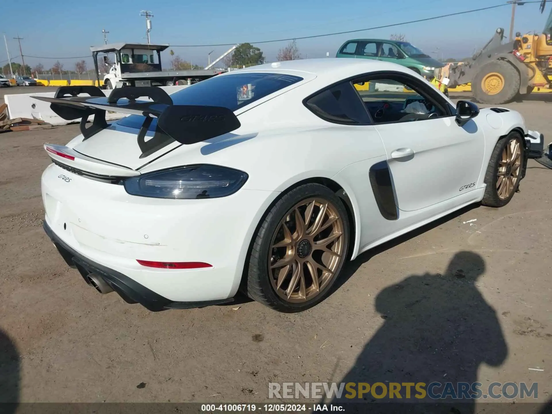 4 fotografías del automóvil dañado WP0AE2A85RS274141 PORSCHE 718 CAYMAN 2024