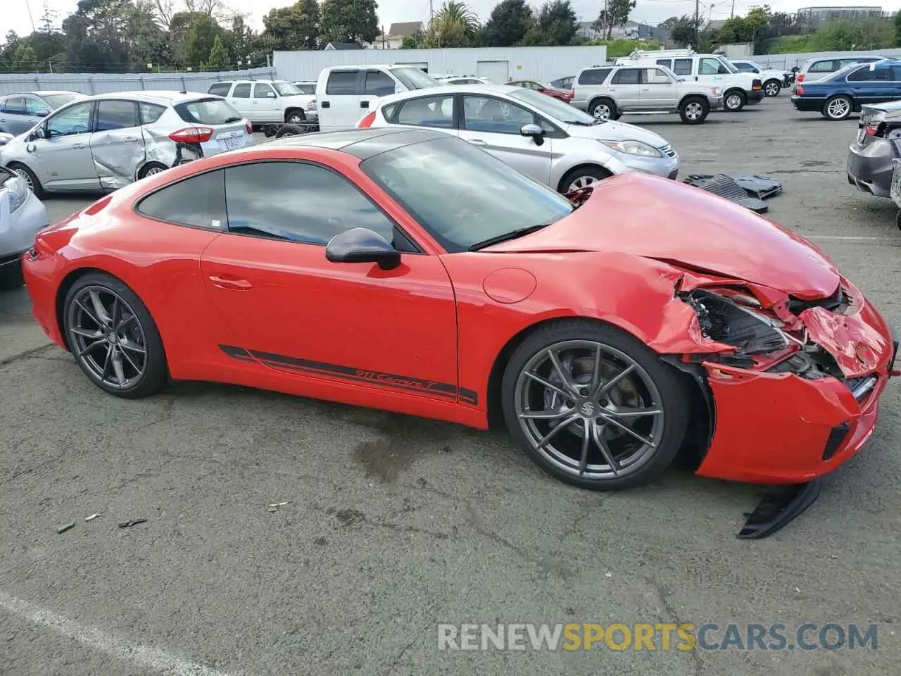 4 fotografías del automóvil dañado WP0AA2A91KS103347 PORSCHE 911 2019