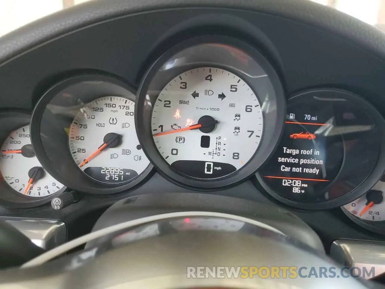 9 fotografías del automóvil dañado WP0BA2A90KS120144 PORSCHE 911 2019