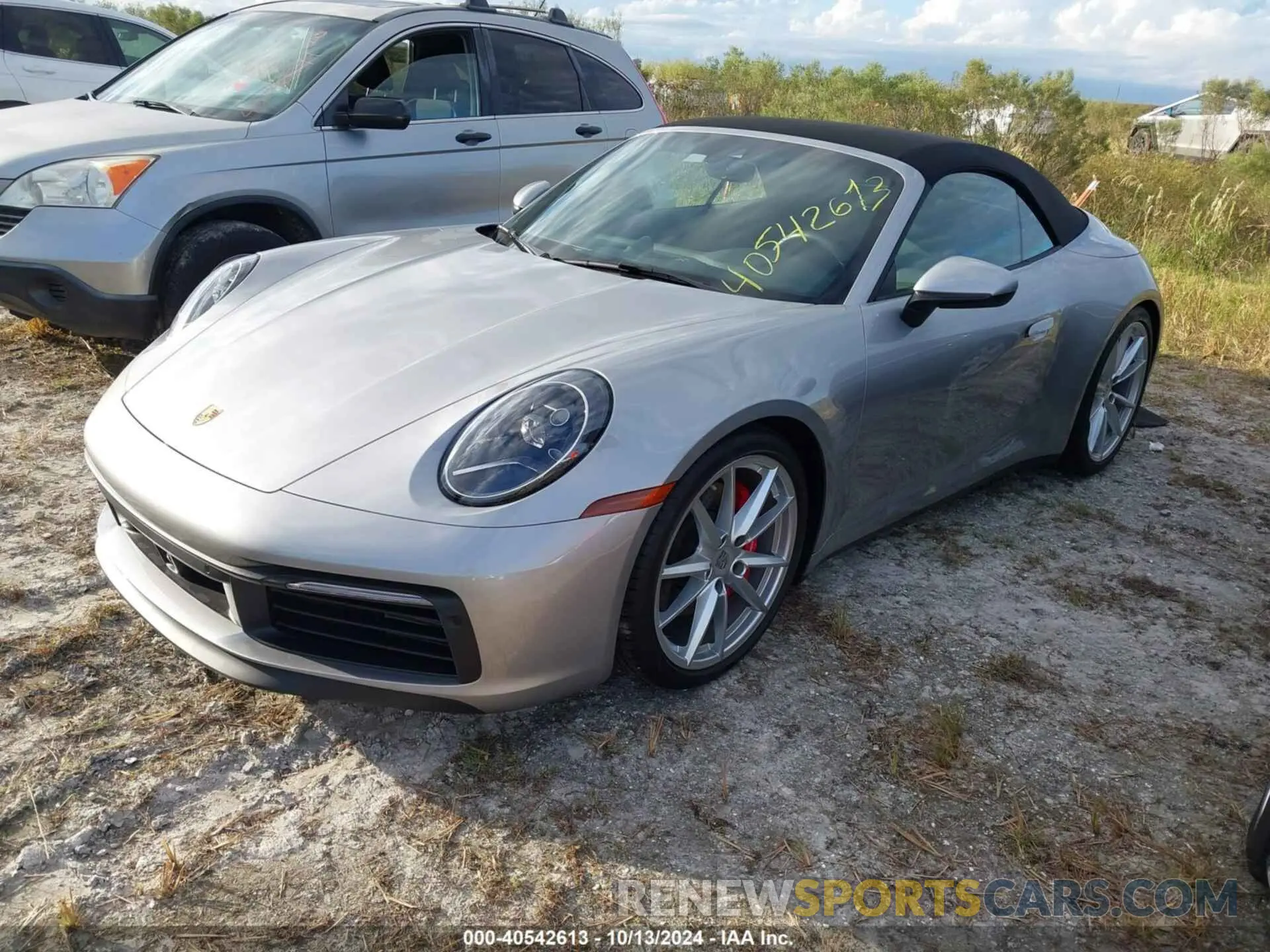 2 fotografías del automóvil dañado WP0CB2A90LS263274 PORSCHE 911 2020