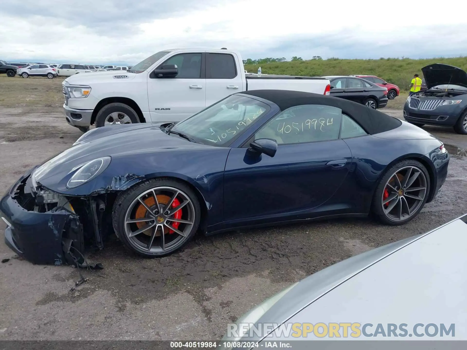 13 fotografías del automóvil dañado WP0CB2A94LS264606 PORSCHE 911 2020