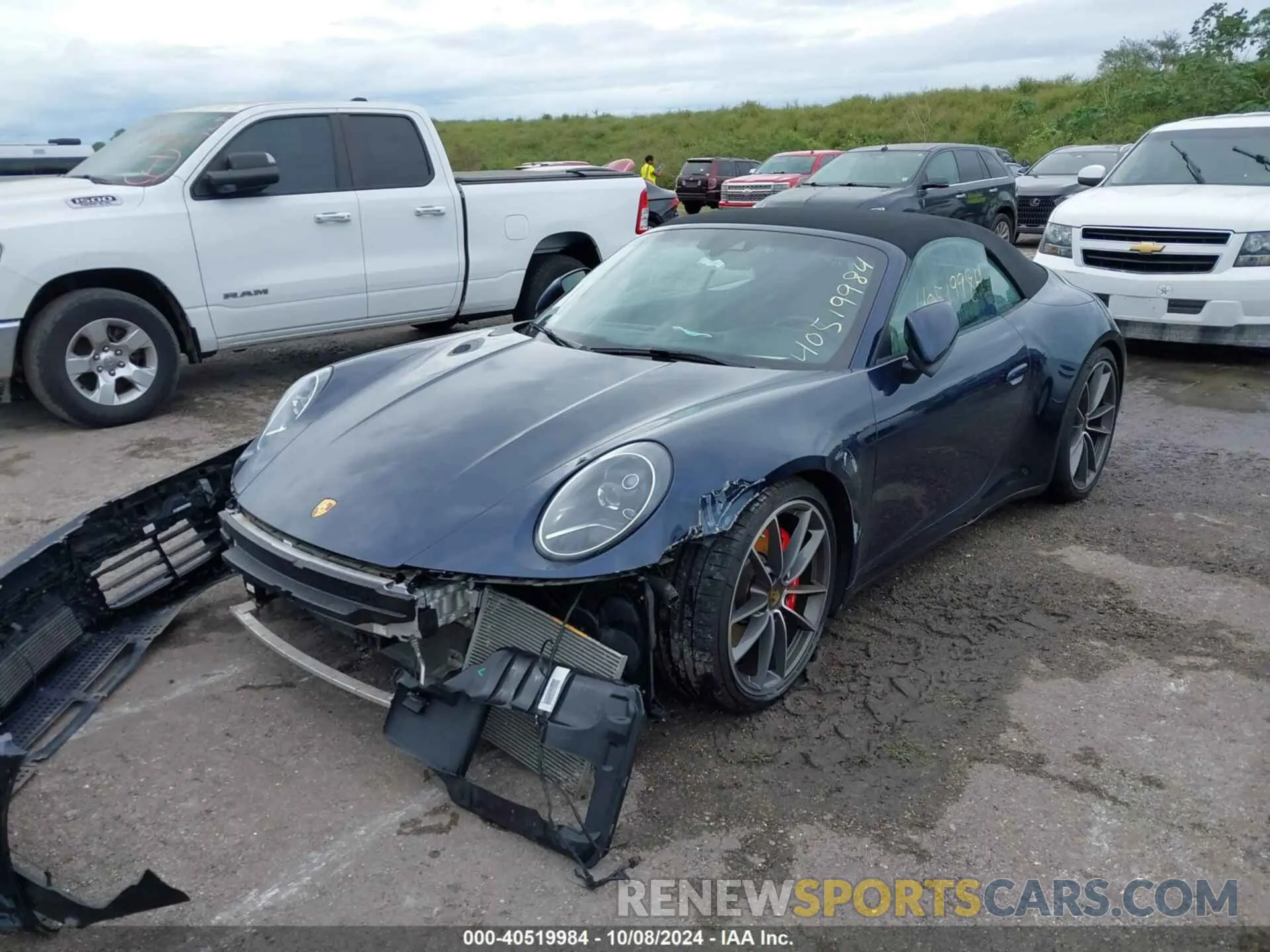 2 fotografías del automóvil dañado WP0CB2A94LS264606 PORSCHE 911 2020