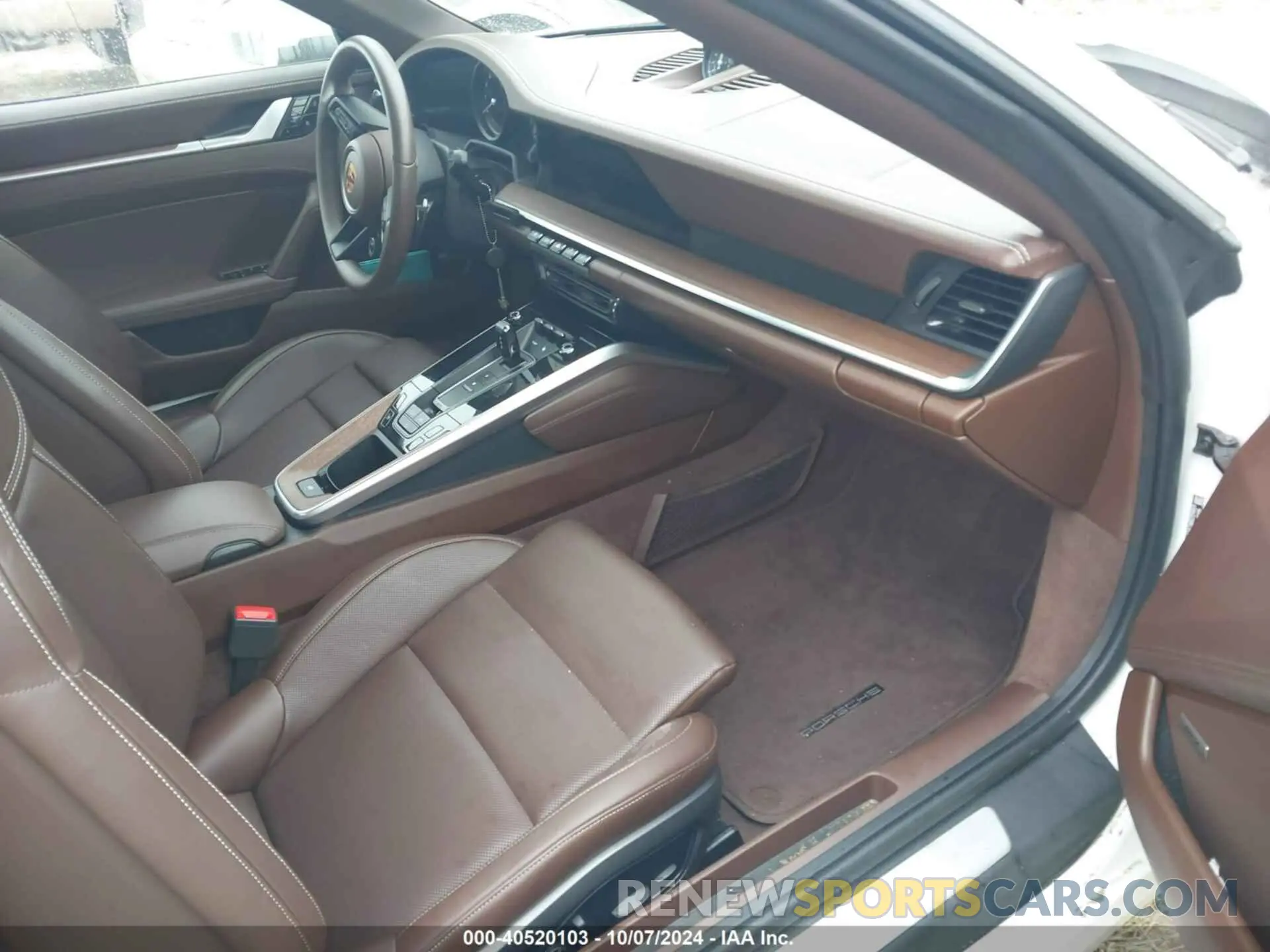 5 fotografías del automóvil dañado WP0CA2A91MS239859 PORSCHE 911 2021