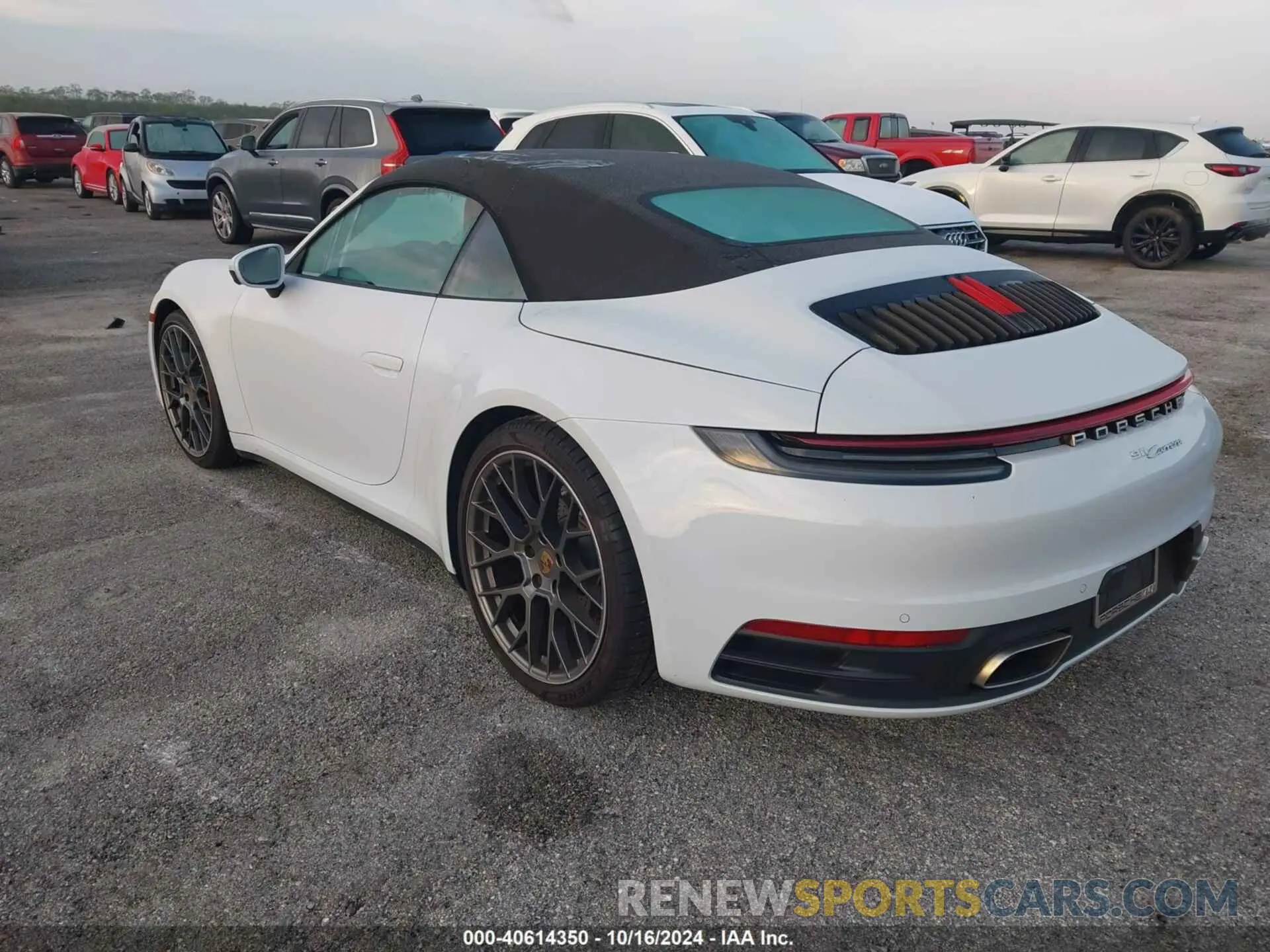 3 fotografías del automóvil dañado WP0CA2A93MS239135 PORSCHE 911 2021