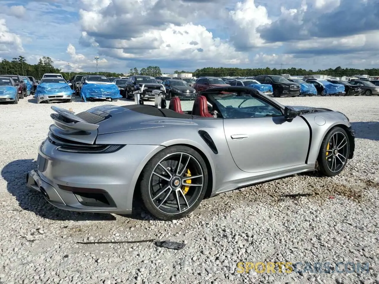 3 fotografías del automóvil dañado WP0CD2A95MS263475 PORSCHE 911 2021