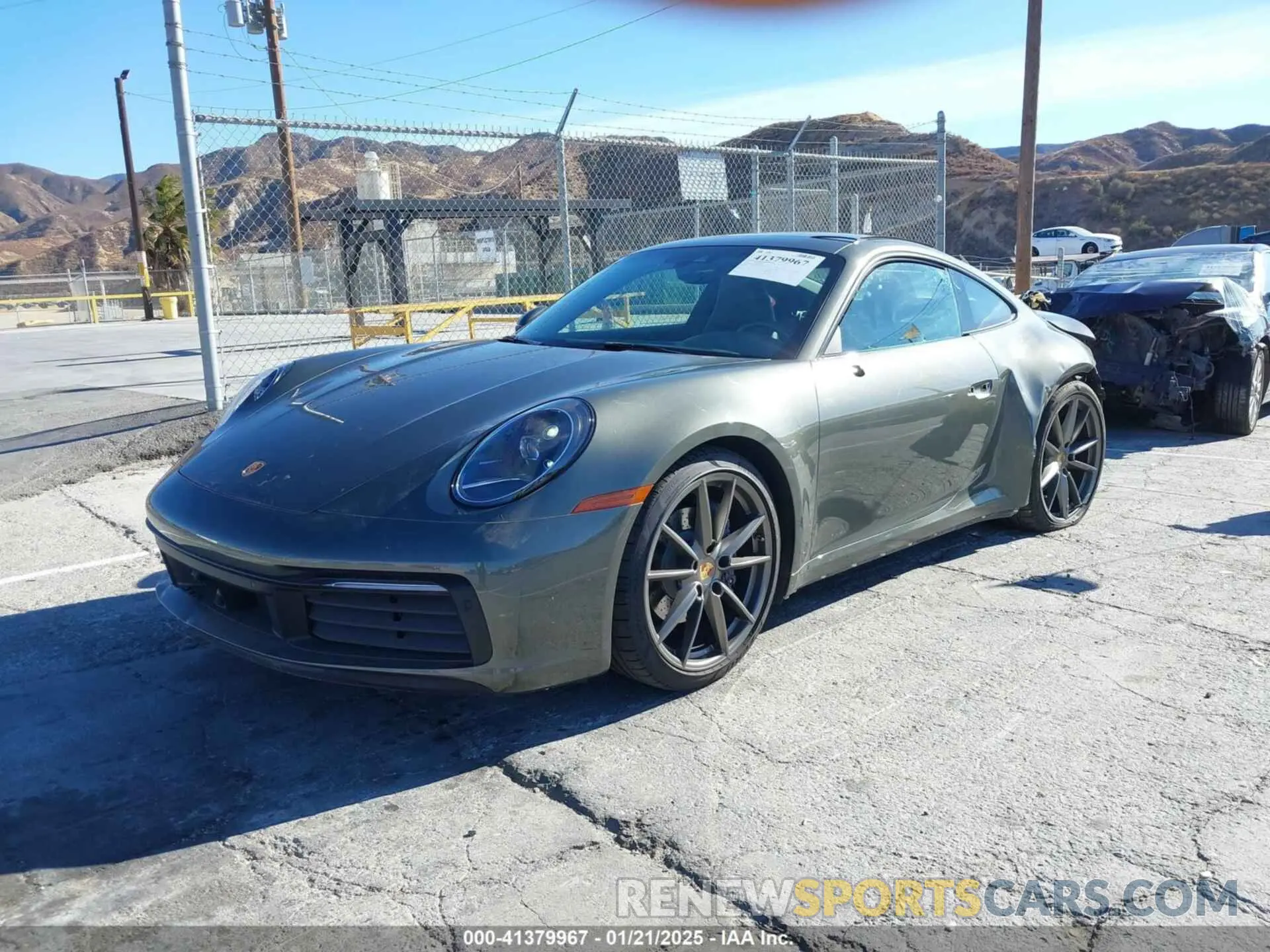 2 fotografías del automóvil dañado WP0AA2A94NS205519 PORSCHE 911 2022