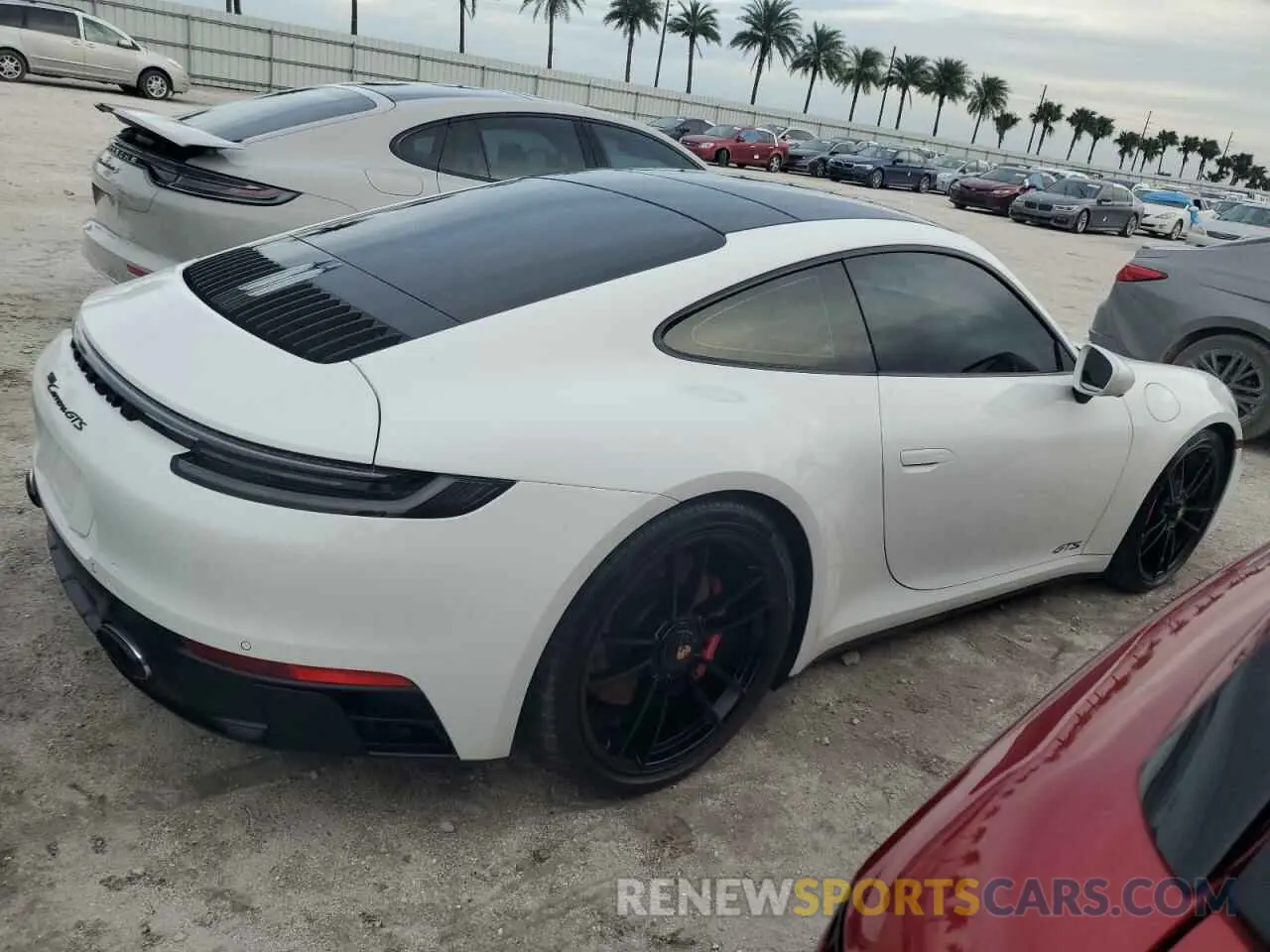 3 fotografías del automóvil dañado WP0AB2A90NS221598 PORSCHE 911 2022