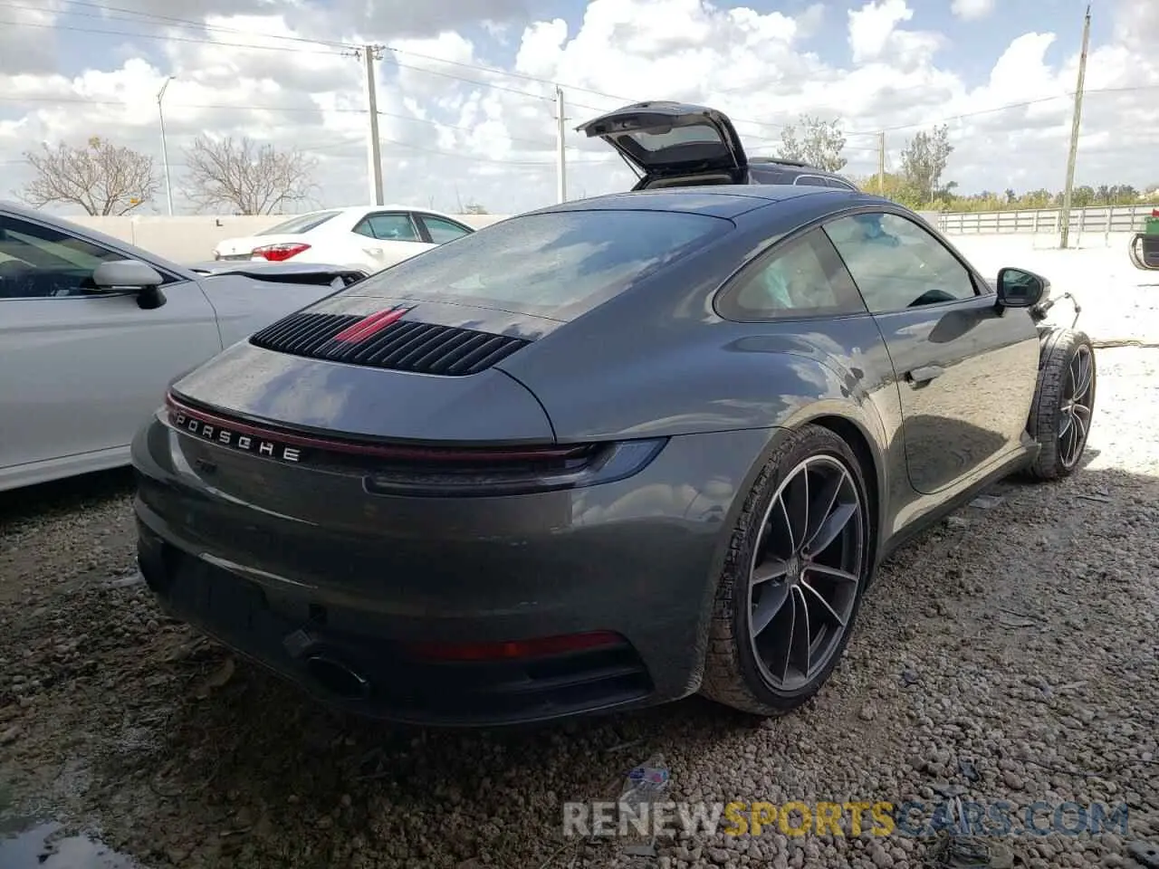 4 fotografías del automóvil dañado WP0AB2A93NS220297 PORSCHE 911 2022