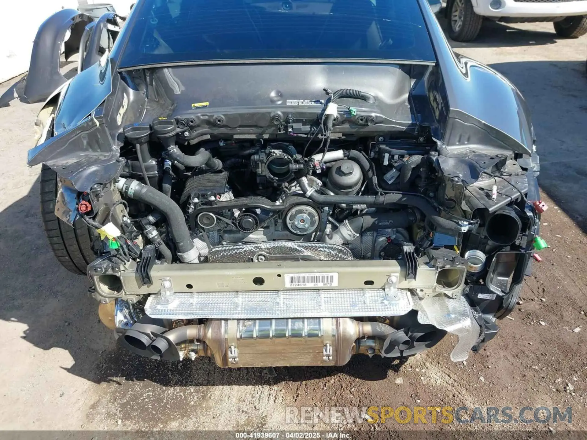 10 fotografías del automóvil dañado WP0AB2A95NS220866 PORSCHE 911 2022