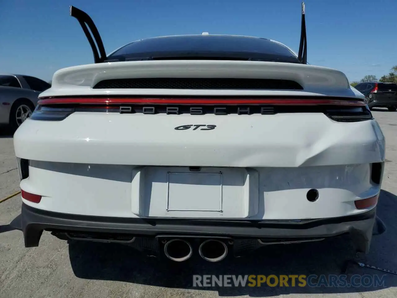 6 fotografías del automóvil dañado WP0AC2A92NS270167 PORSCHE 911 2022