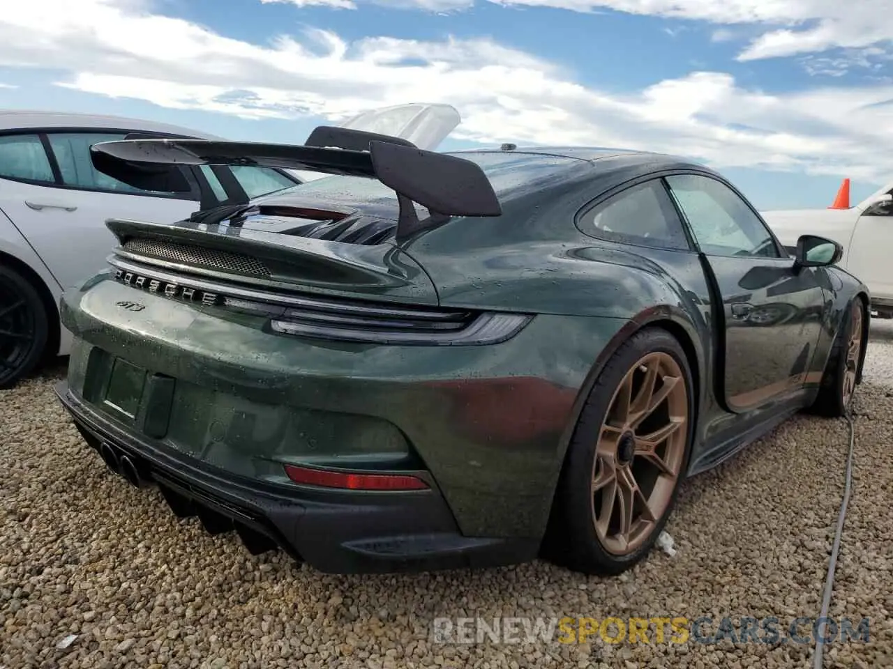 4 fotografías del automóvil dañado WP0AC2A9XNS270384 PORSCHE 911 2022