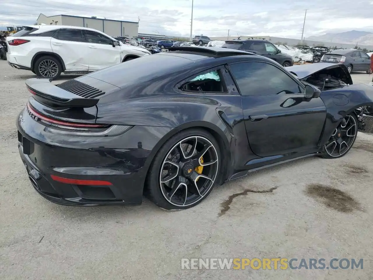 3 fotografías del automóvil dañado WP0AD2A91NS255804 PORSCHE 911 2022