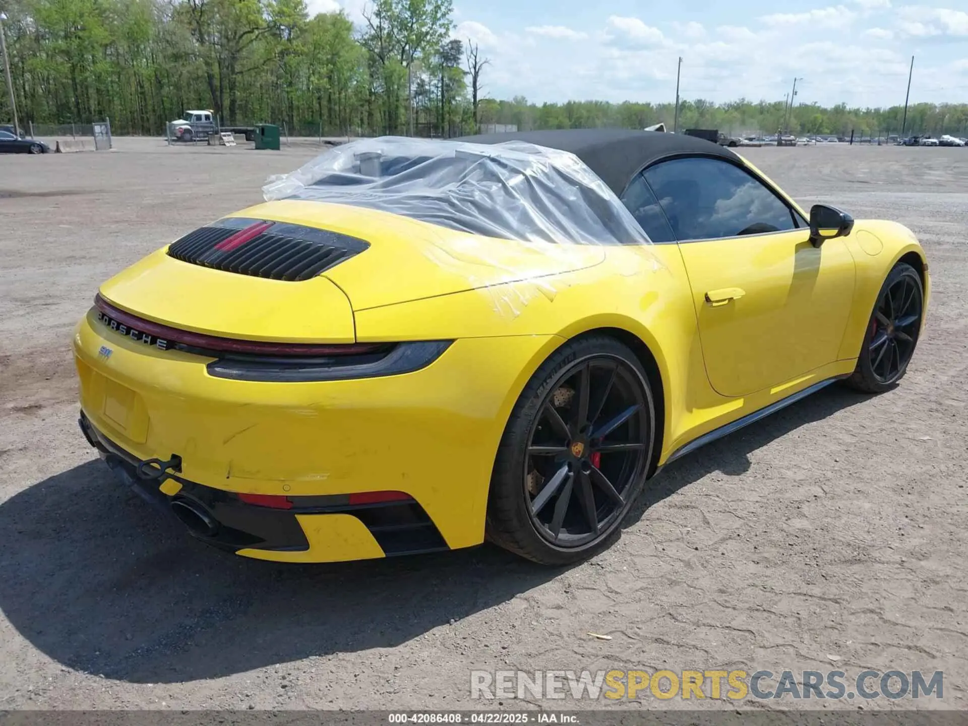 4 fotografías del automóvil dañado WP0CB2A92NS245314 PORSCHE 911 2022