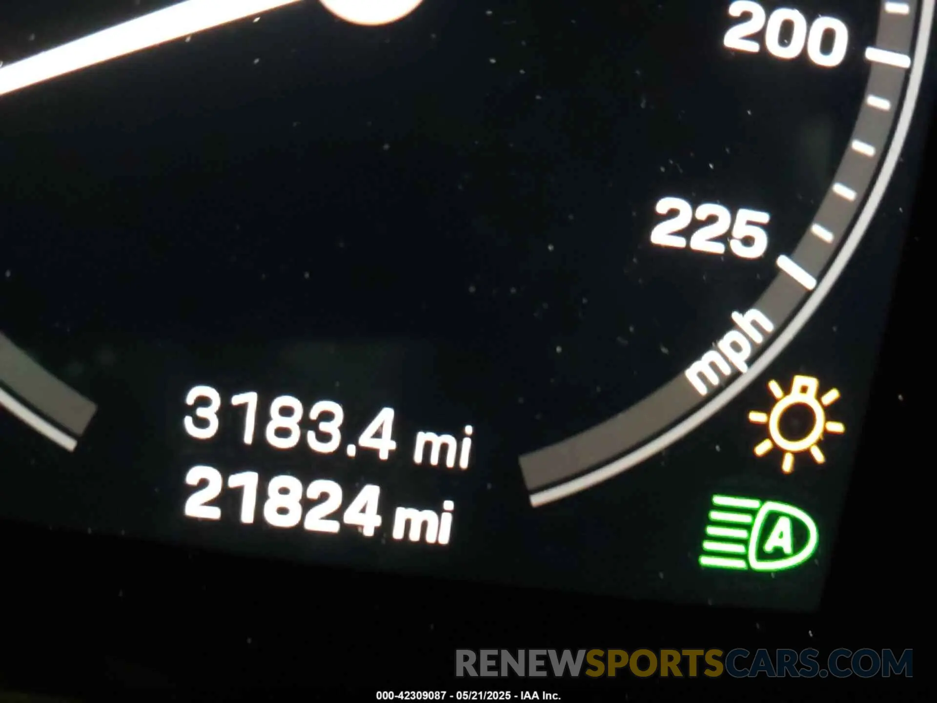 15 fotografías del automóvil dañado WP0AD2A96RS252418 PORSCHE 911 2024