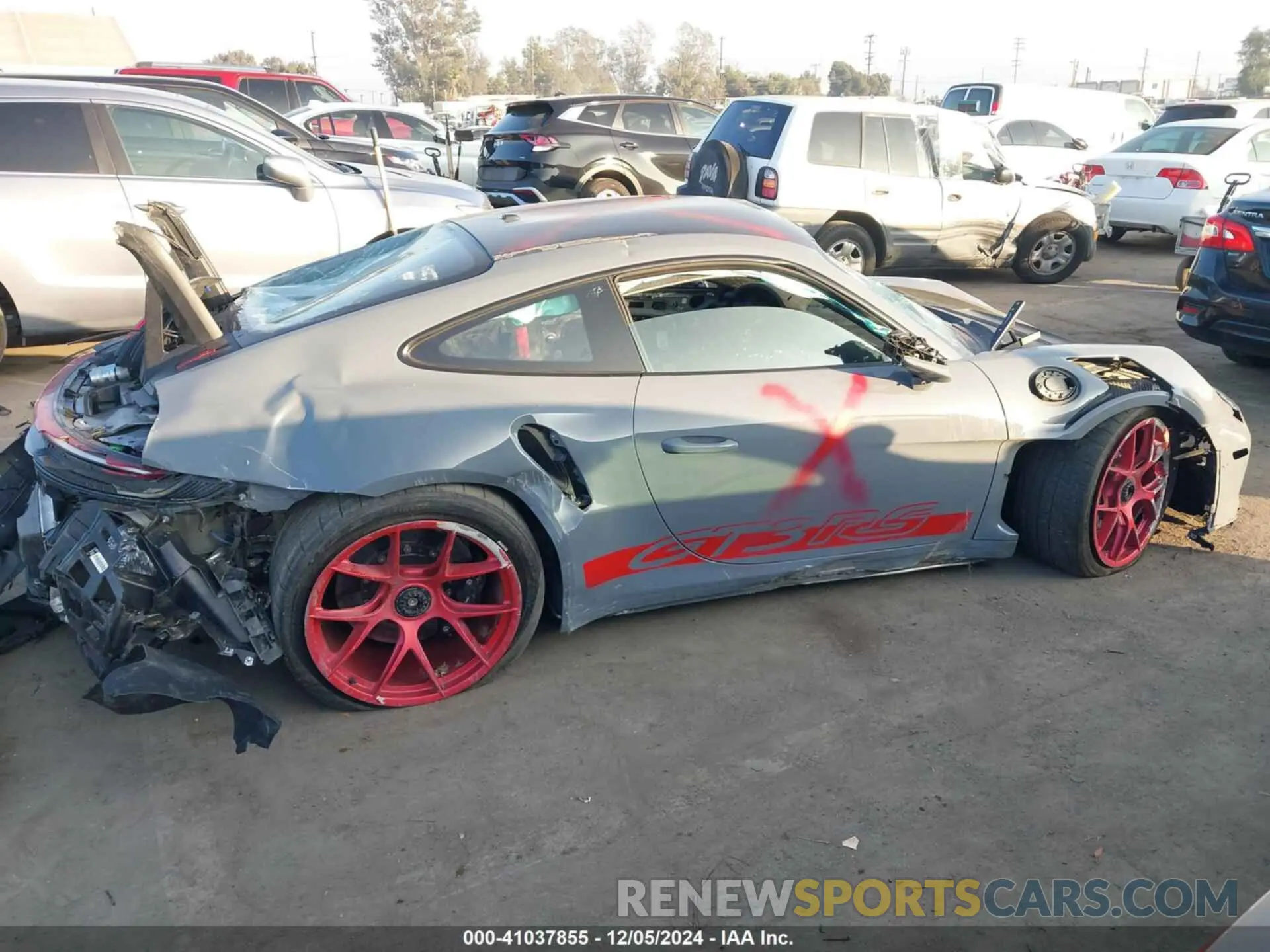 12 fotografías del automóvil dañado WP0AF2A9XRS272181 PORSCHE 911 2024