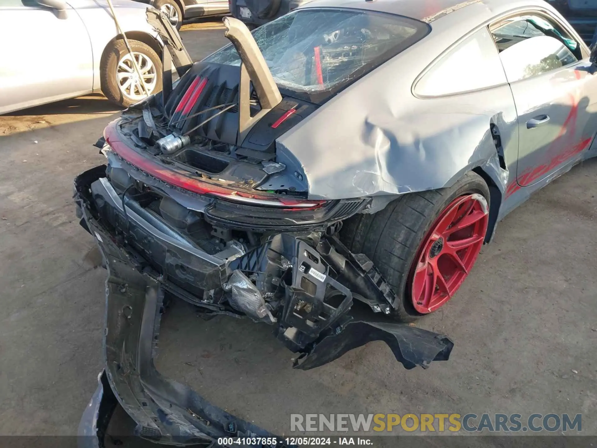 6 fotografías del automóvil dañado WP0AF2A9XRS272181 PORSCHE 911 2024
