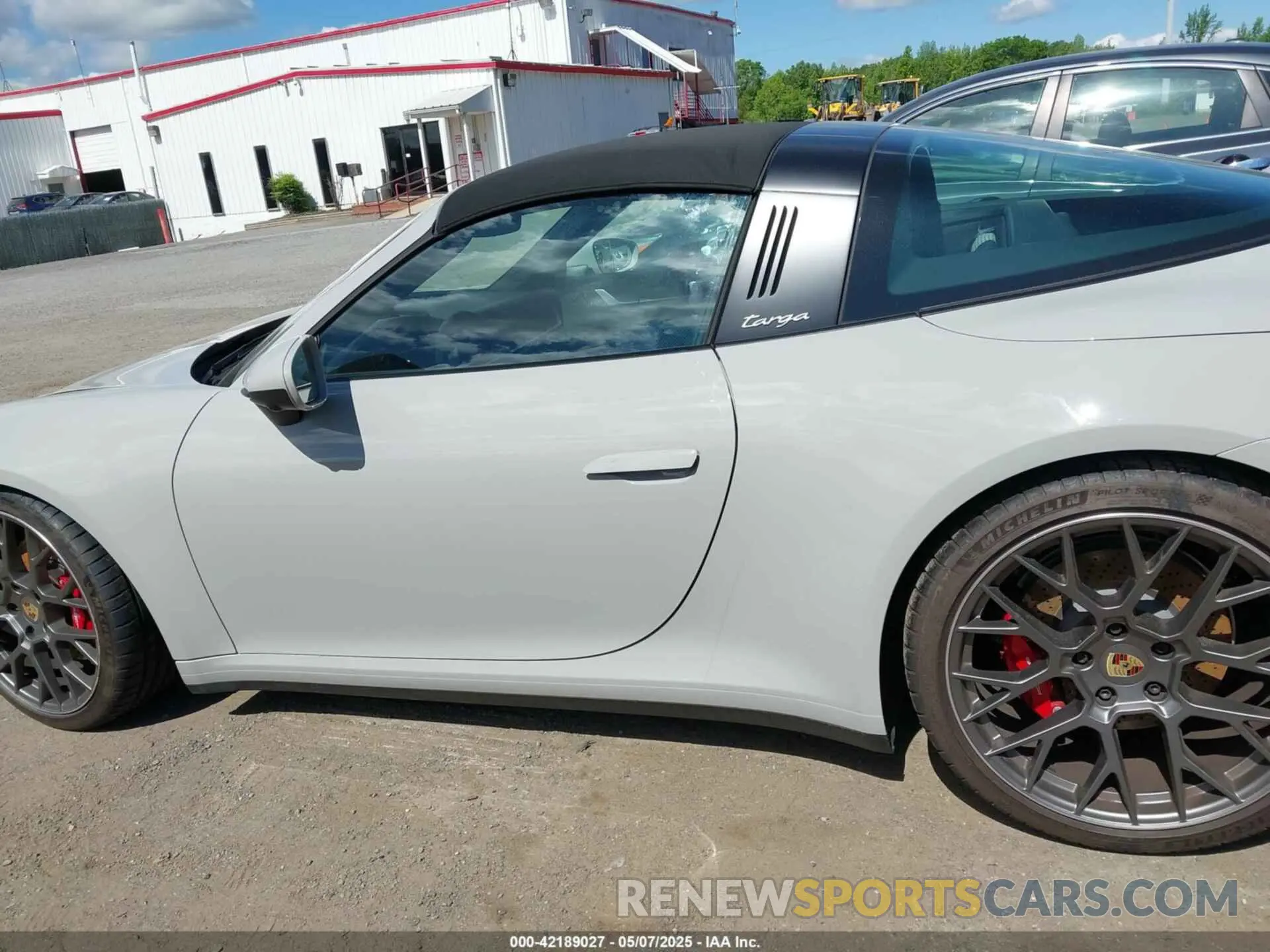 13 fotografías del automóvil dañado WP0BB2A95RS234549 PORSCHE 911 2024