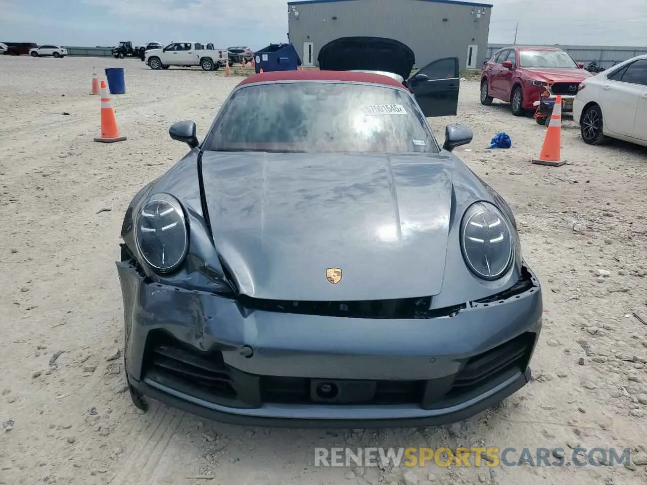 5 fotografías del automóvil dañado WP0CA2A94SS235835 PORSCHE 911 2025
