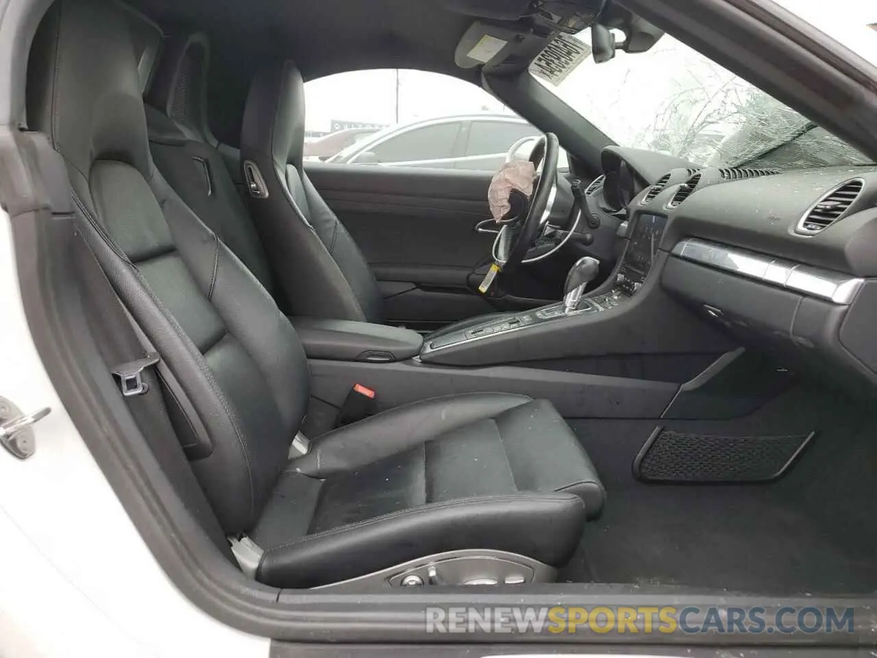10 fotografías del automóvil dañado WP0CA2A80KS211040 PORSCHE BOXSTER 2019