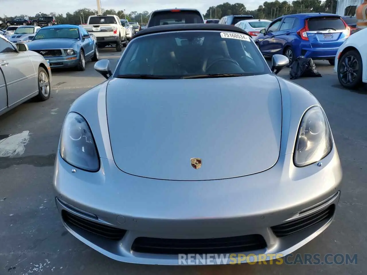 5 fotografías del automóvil dañado WP0CA2A89KS210405 PORSCHE BOXSTER 2019