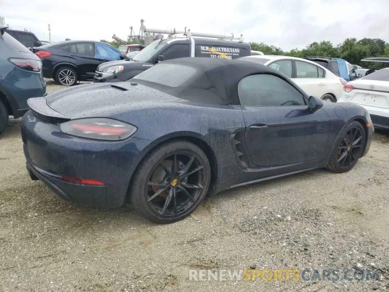 3 fotografías del automóvil dañado WP0CA2A80MS210263 PORSCHE BOXSTER 2021