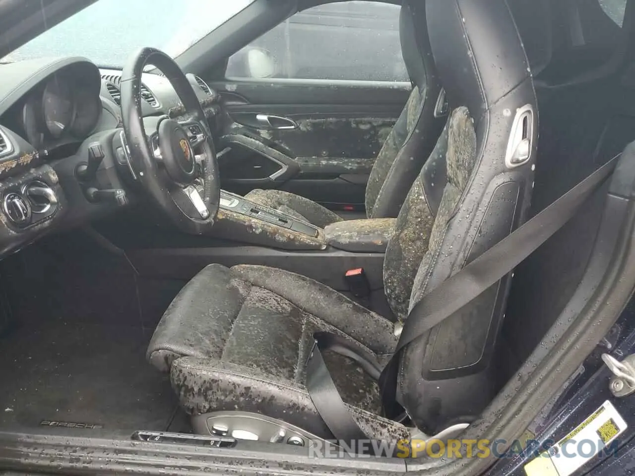 7 fotografías del automóvil dañado WP0CA2A80MS210263 PORSCHE BOXSTER 2021