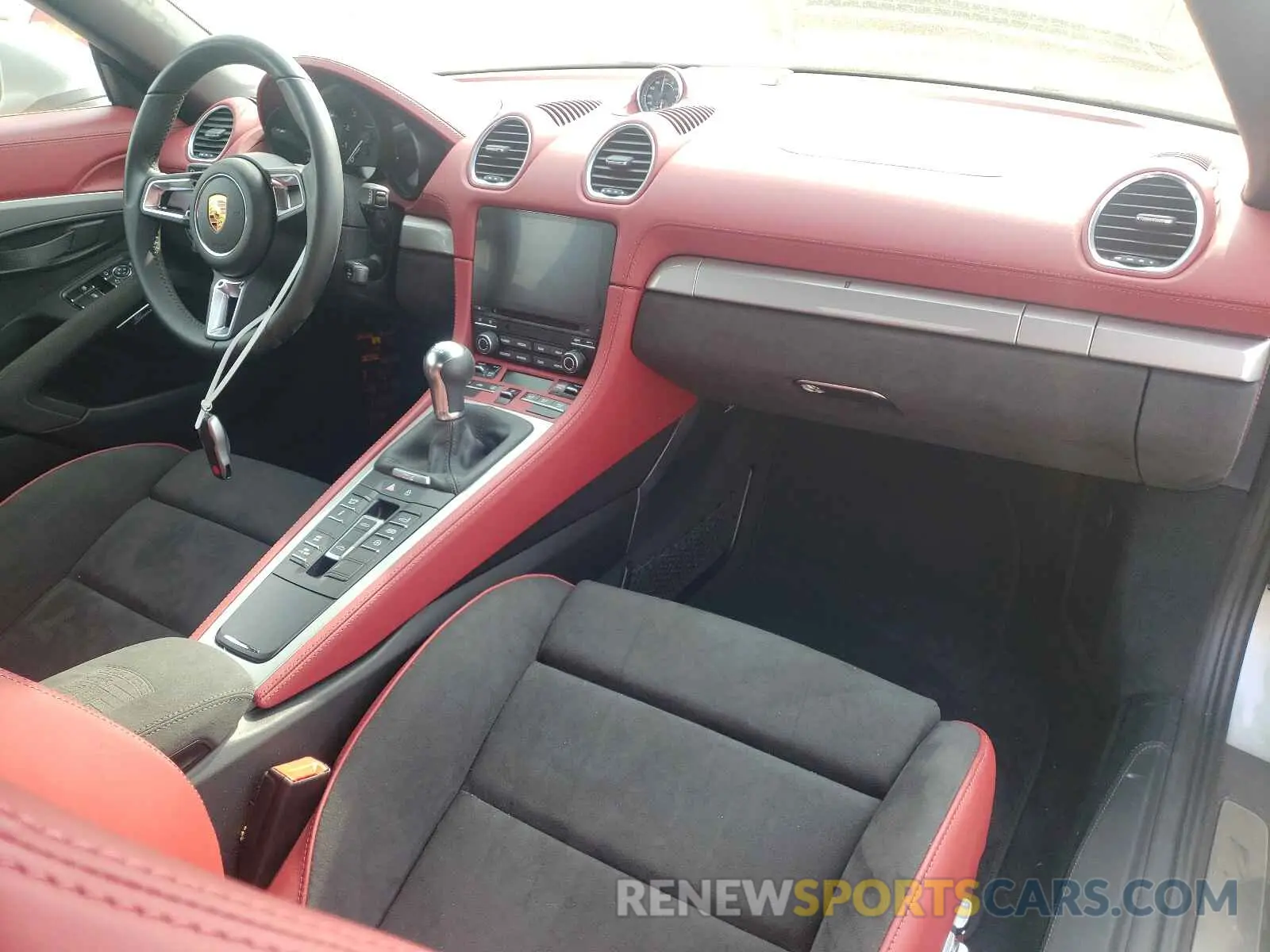 9 fotografías del automóvil dañado WP0CC2A84MS240523 PORSCHE BOXSTER 2021