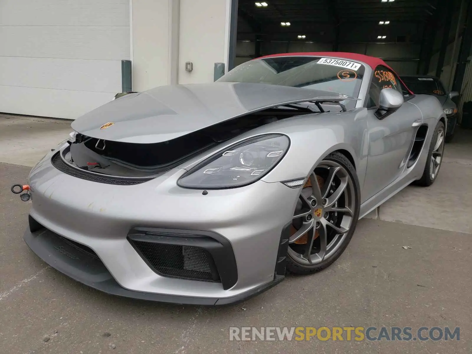 2 fotografías del automóvil dañado WP0CC2A89MS240419 PORSCHE BOXSTER 2021