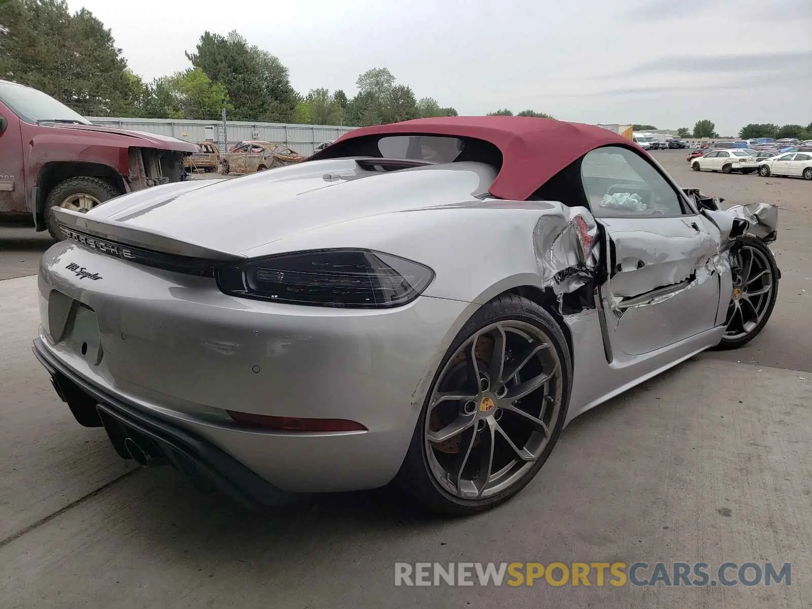 4 fotografías del automóvil dañado WP0CC2A89MS240419 PORSCHE BOXSTER 2021
